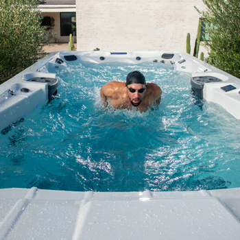 System nurtu Michael Phelps Swim Spa.